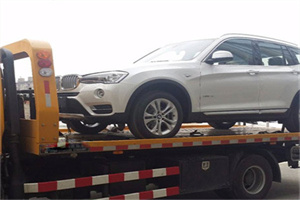 常山拖车24小时服务电话